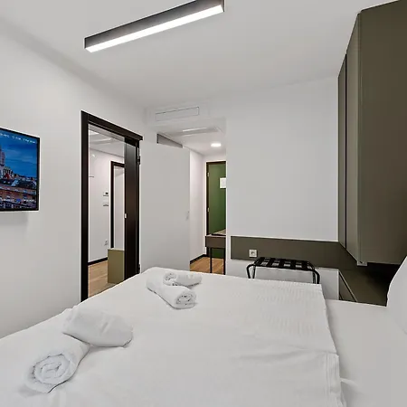 Studio Apartments Lenuzzi Zagreb Exterior photo