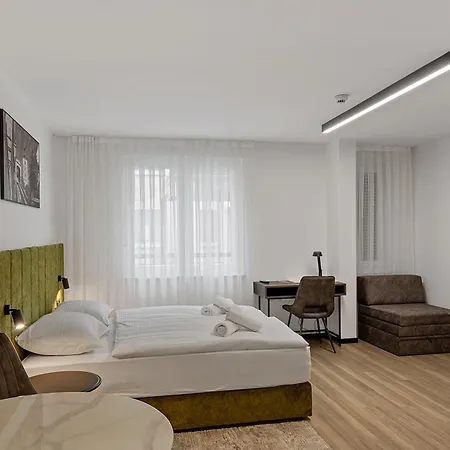 Studio Apartments Lenuzzi Zagreb Exterior photo